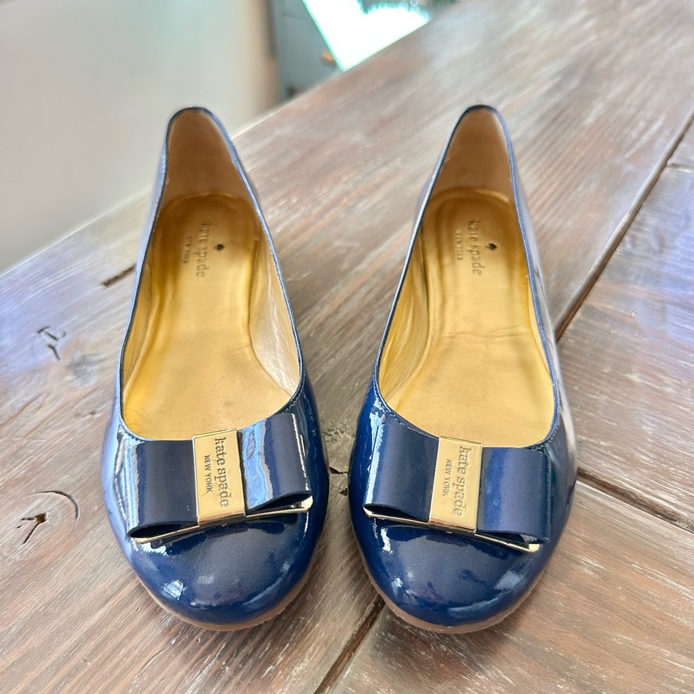 Kate Spade Navy Blue Patent Leather Ballet Flats With Bow Old Money Preppy - Picture 2 of 8